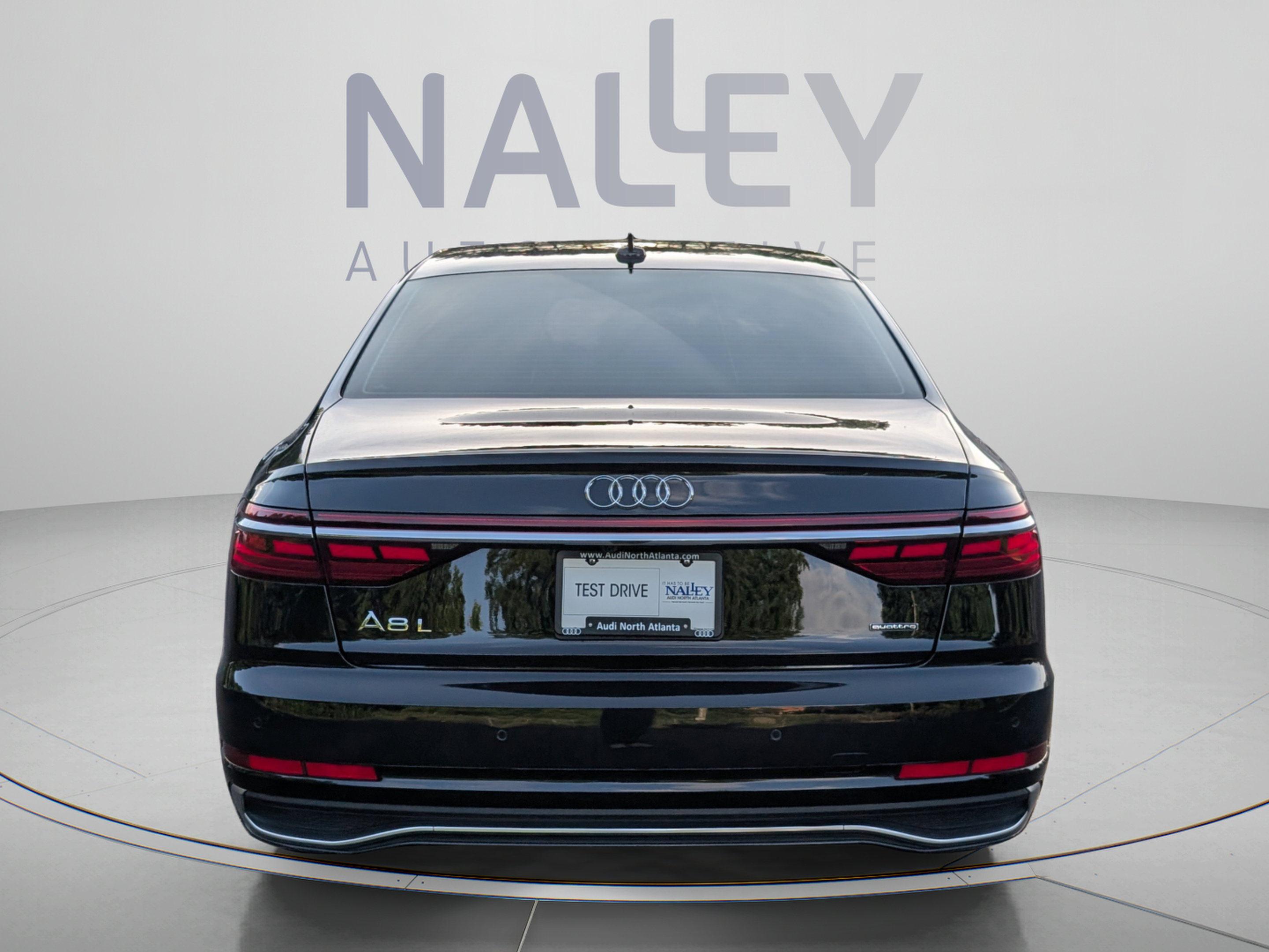 Used 2023 Audi A8 L 3.0T AWD/4WD image 4