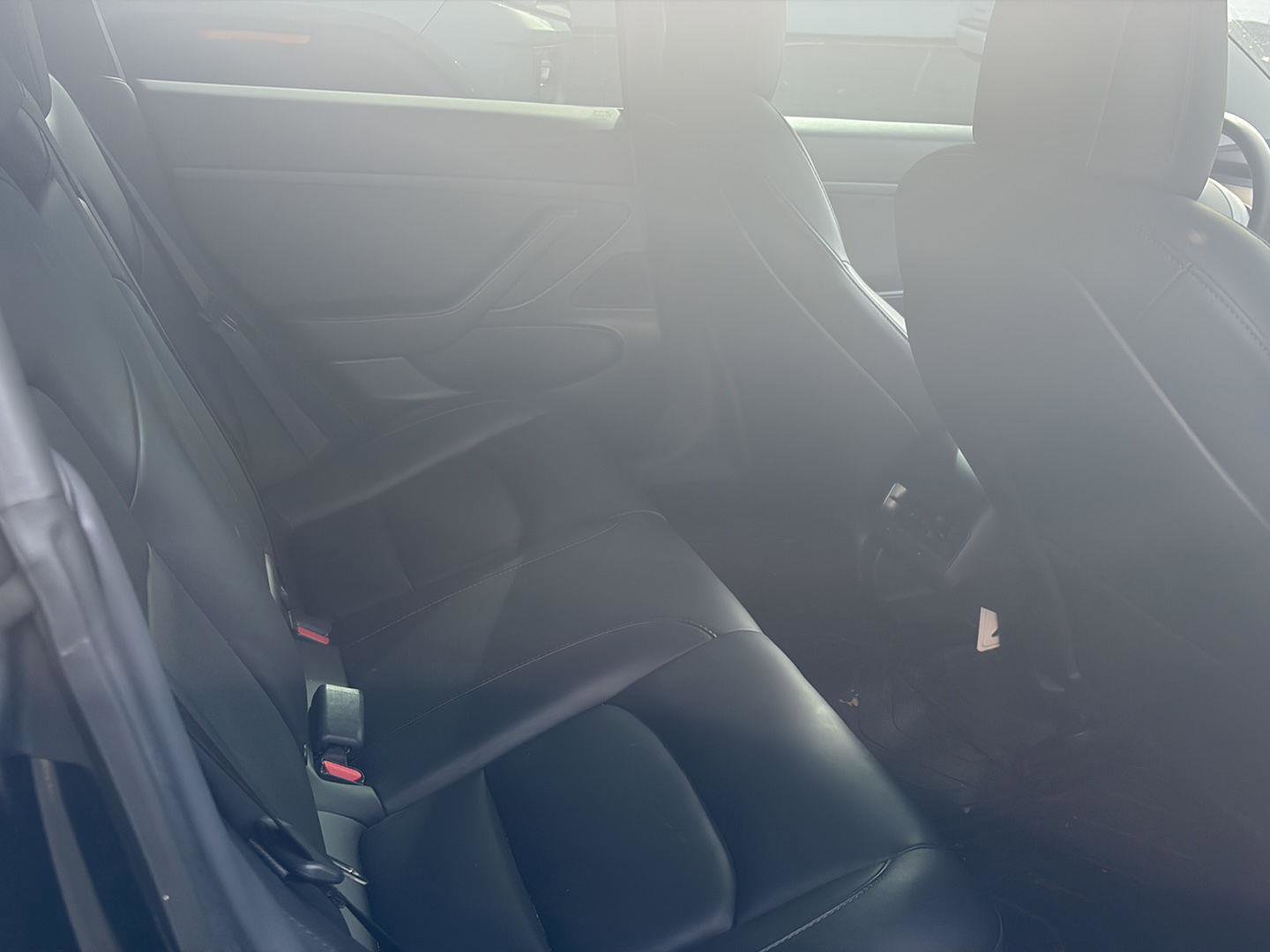 Used 2020 Tesla Model 3 Standard Range RWD image 26