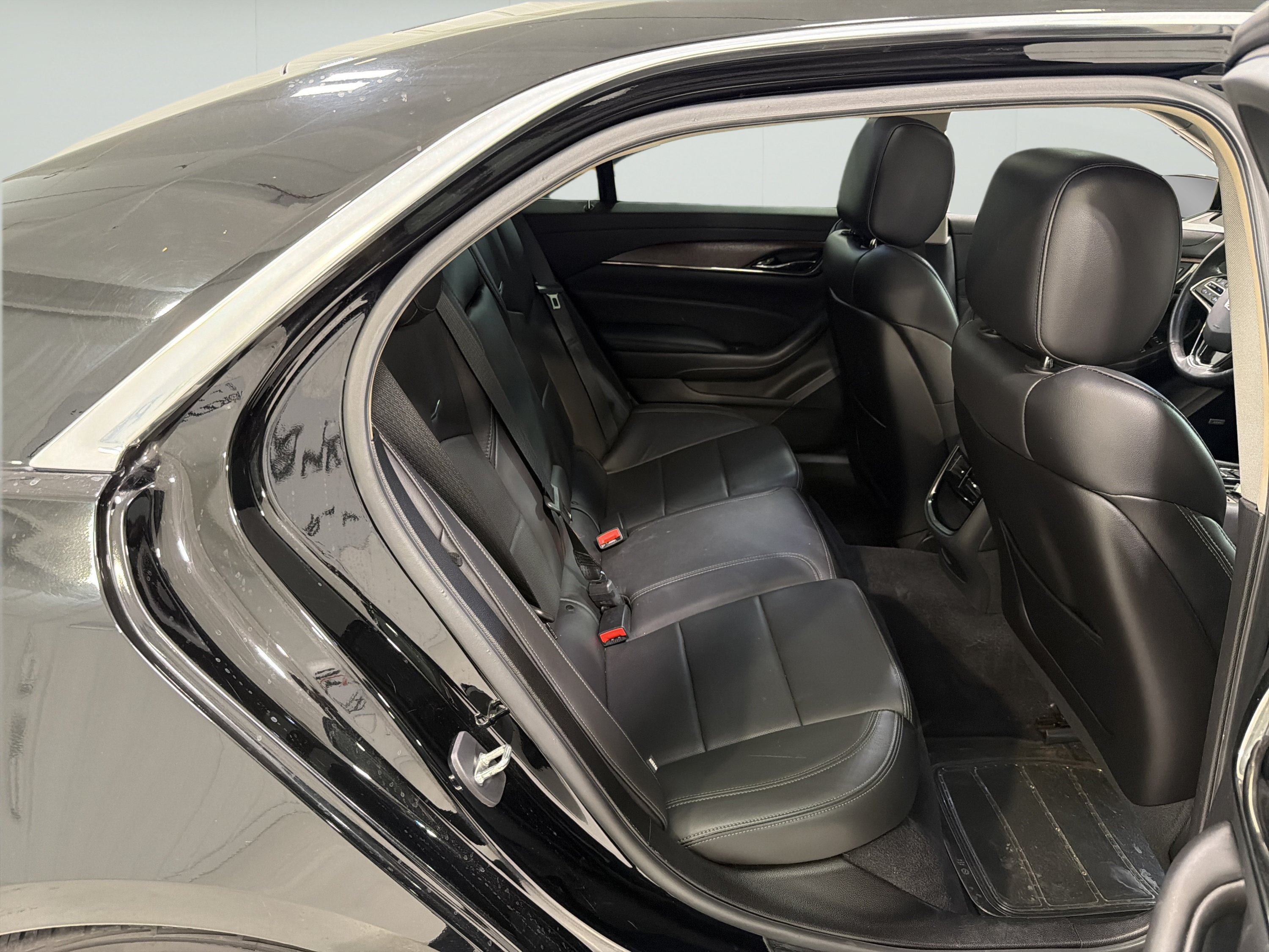 Used 2019 Cadillac CTS Luxury RWD image 12