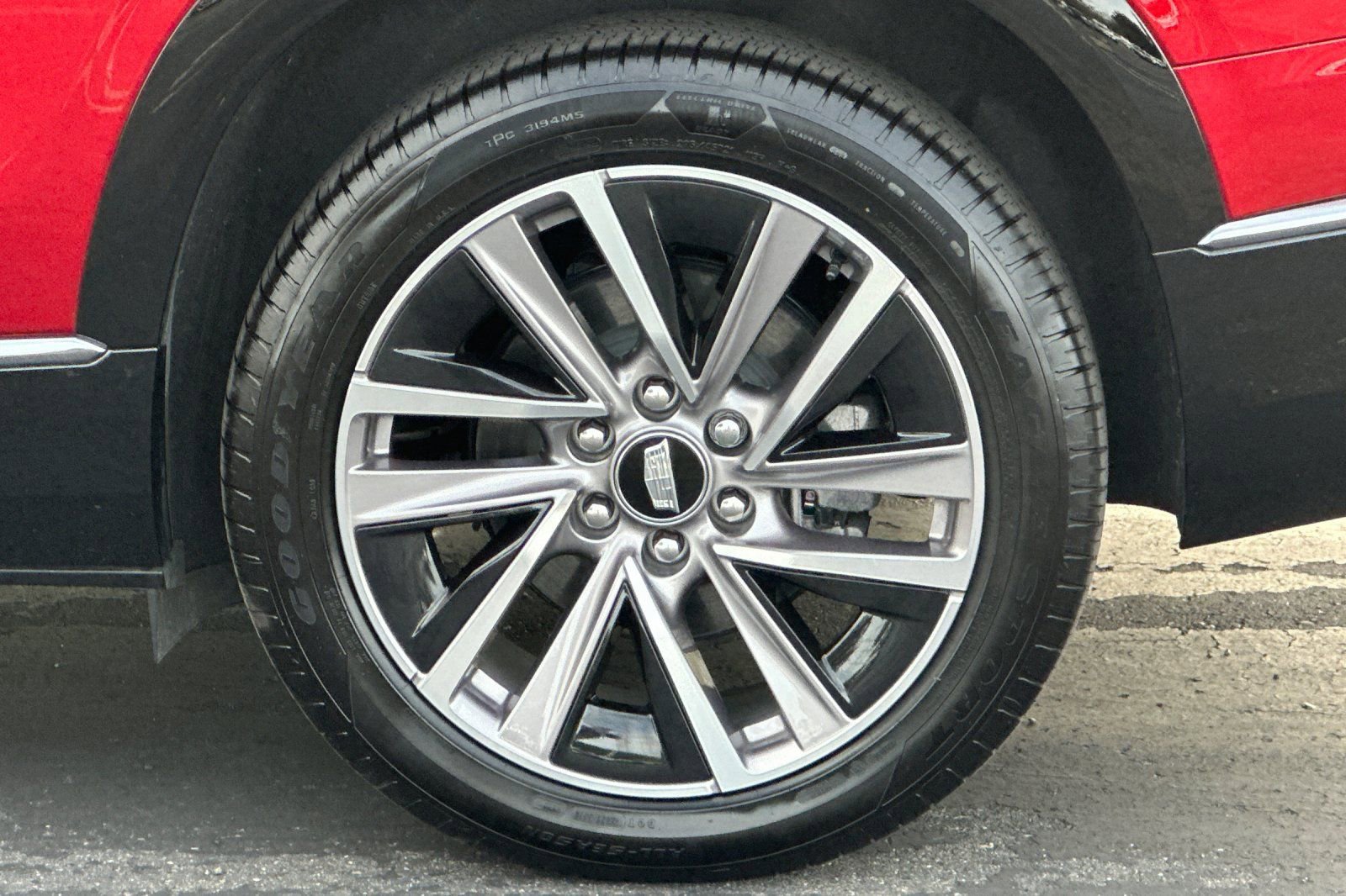 Used 2026 Cadillac Vistiq Sport w/ LPO, Floor Liner Package image 45