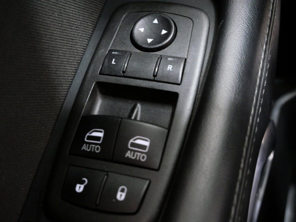 Used 2023 Dodge Challenger R/T image 13