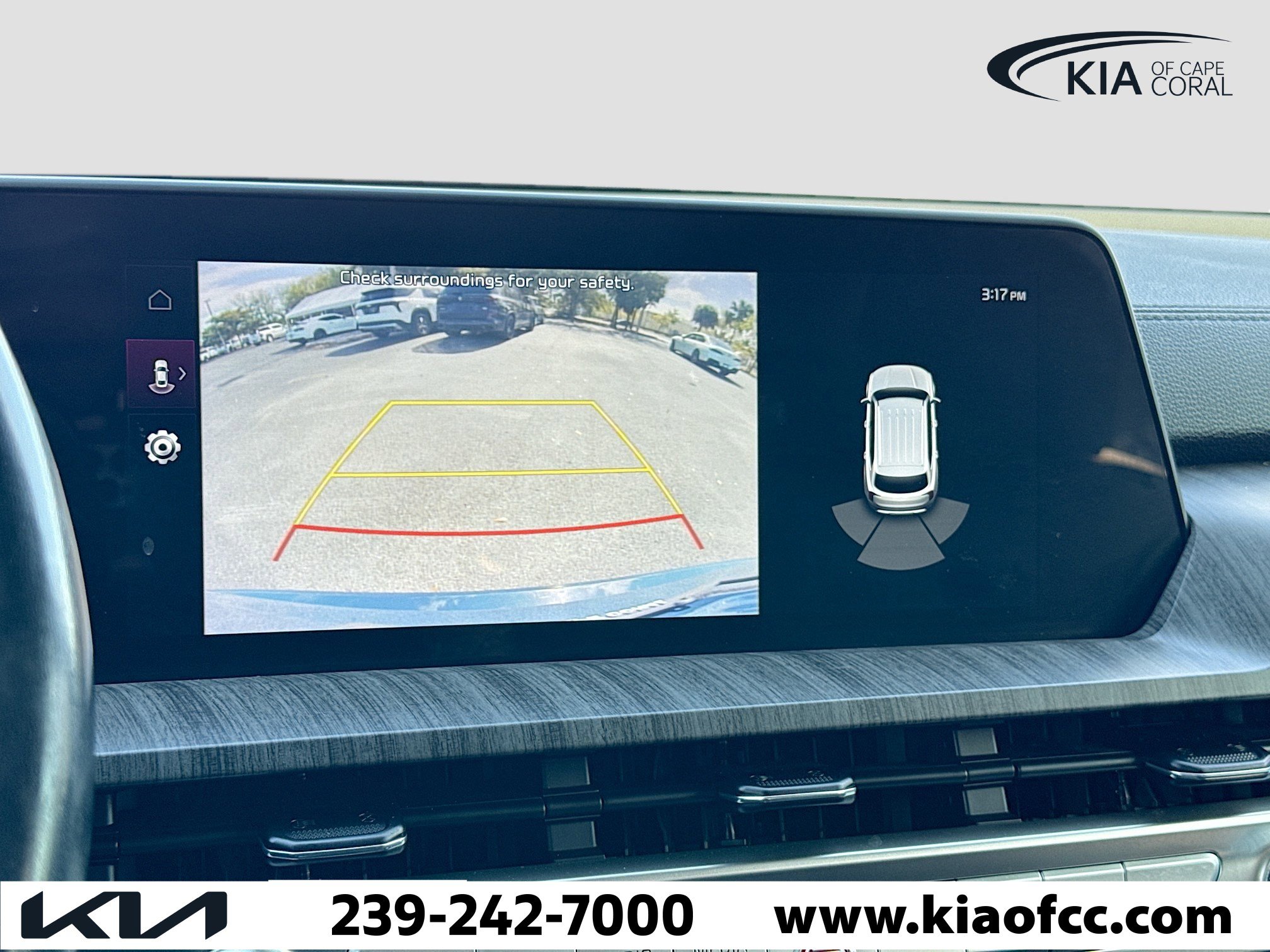 Used 2023 Kia Telluride EX w/ EX Captain's Chair Package image 35