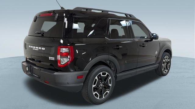 Used 2023 Ford Bronco Sport Outer Banks w/ Tech Package AWD/4WD image 6