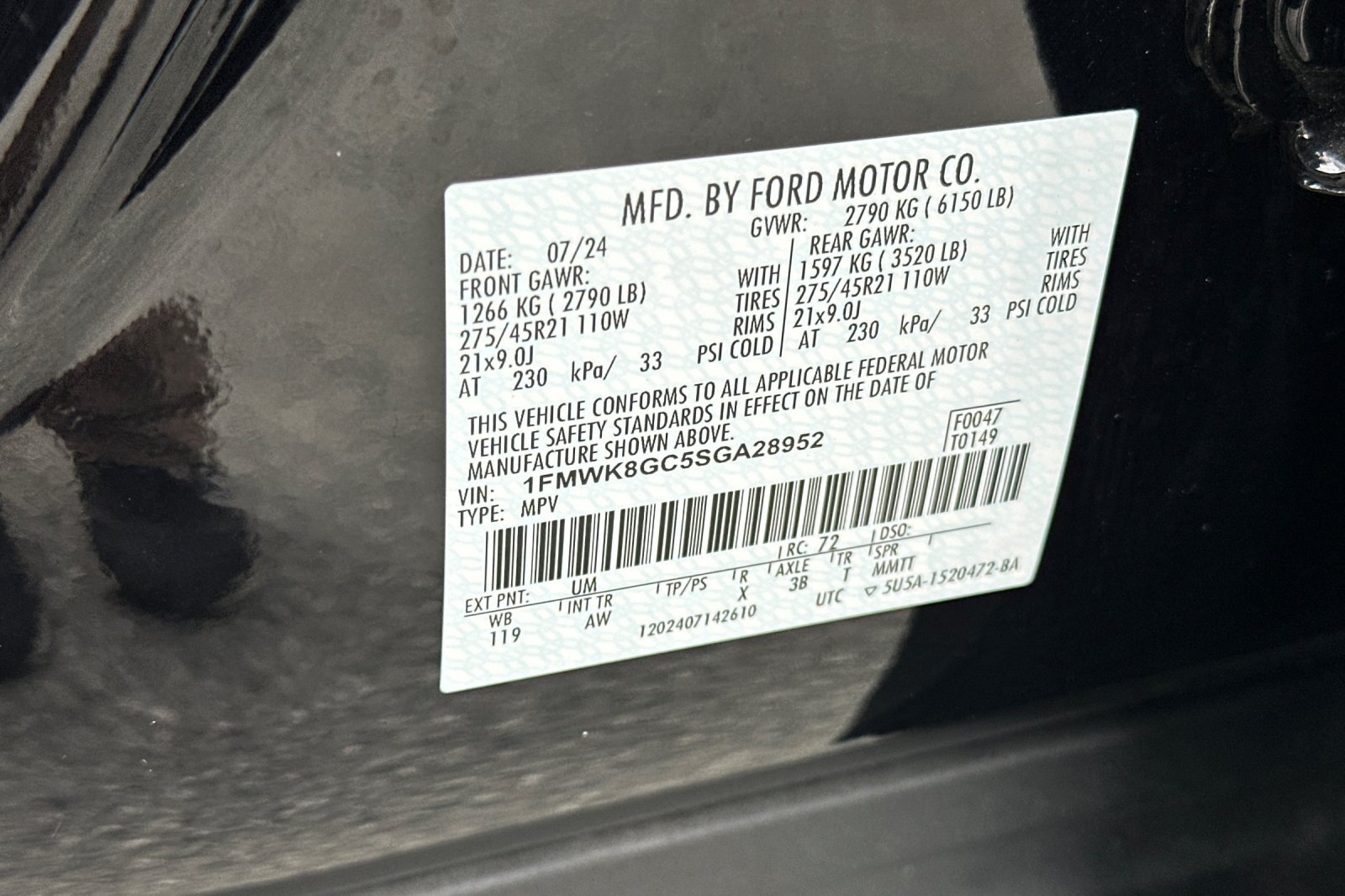 Used 2025 Ford Explorer ST AWD/4WD image 31