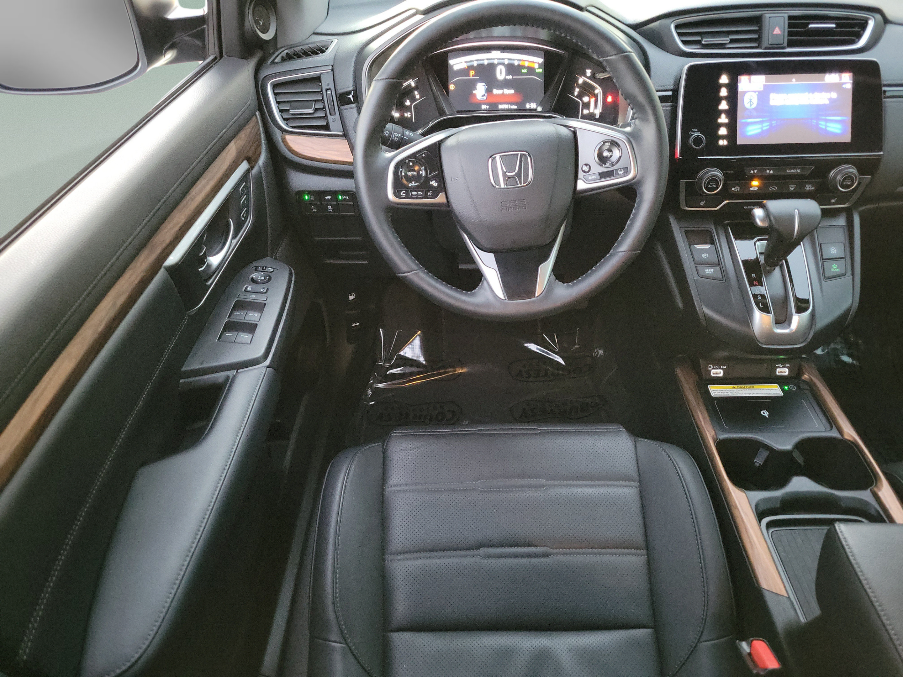 Used 2020 Honda CR-V Touring image 9