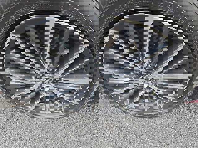 Certified 2025 Lexus ES 300h w/ Premium Package image 8