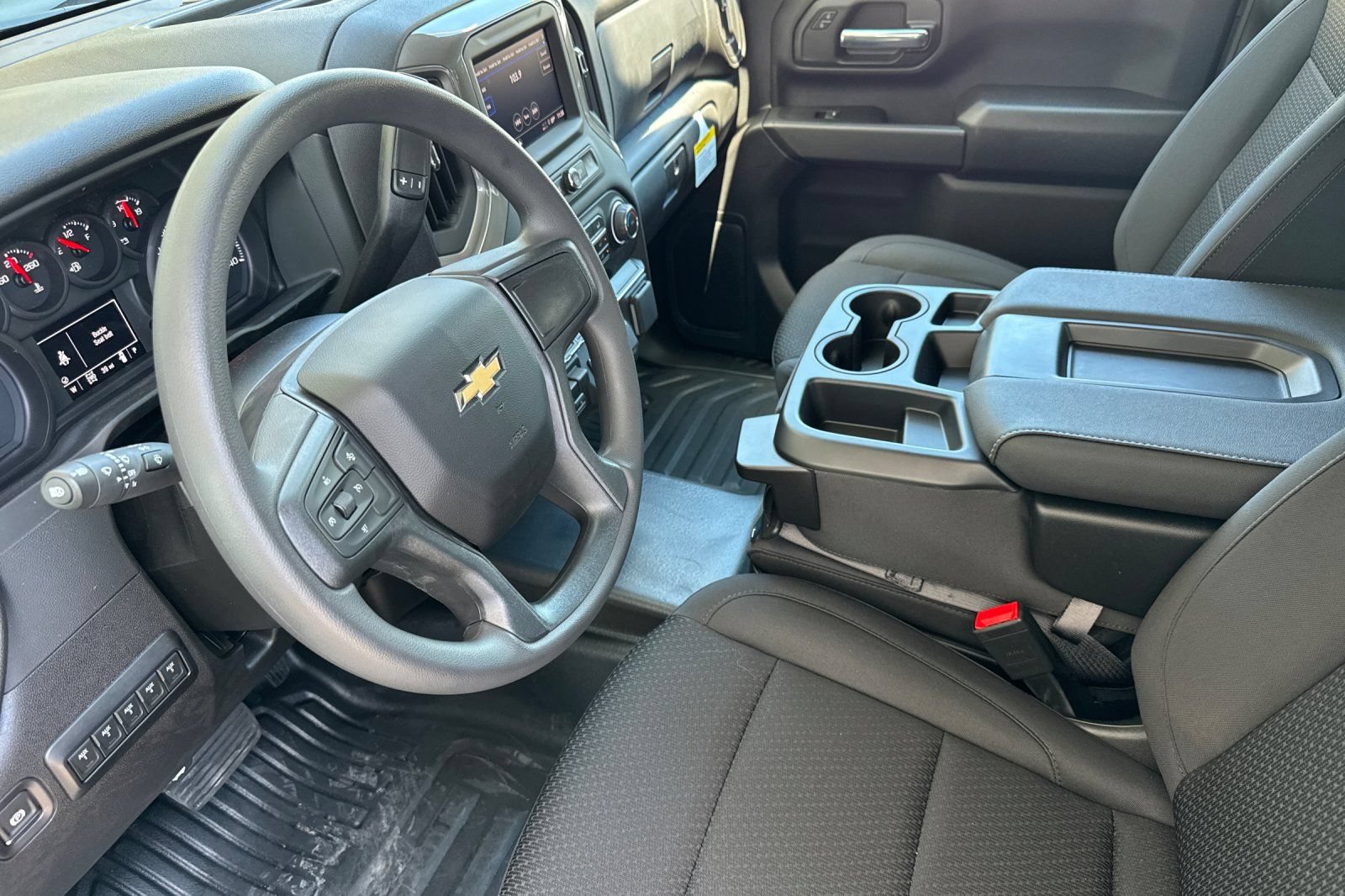 New 2026 Chevrolet Silverado 2500 W/T w/ WT Convenience Package AWD/4WD image 9