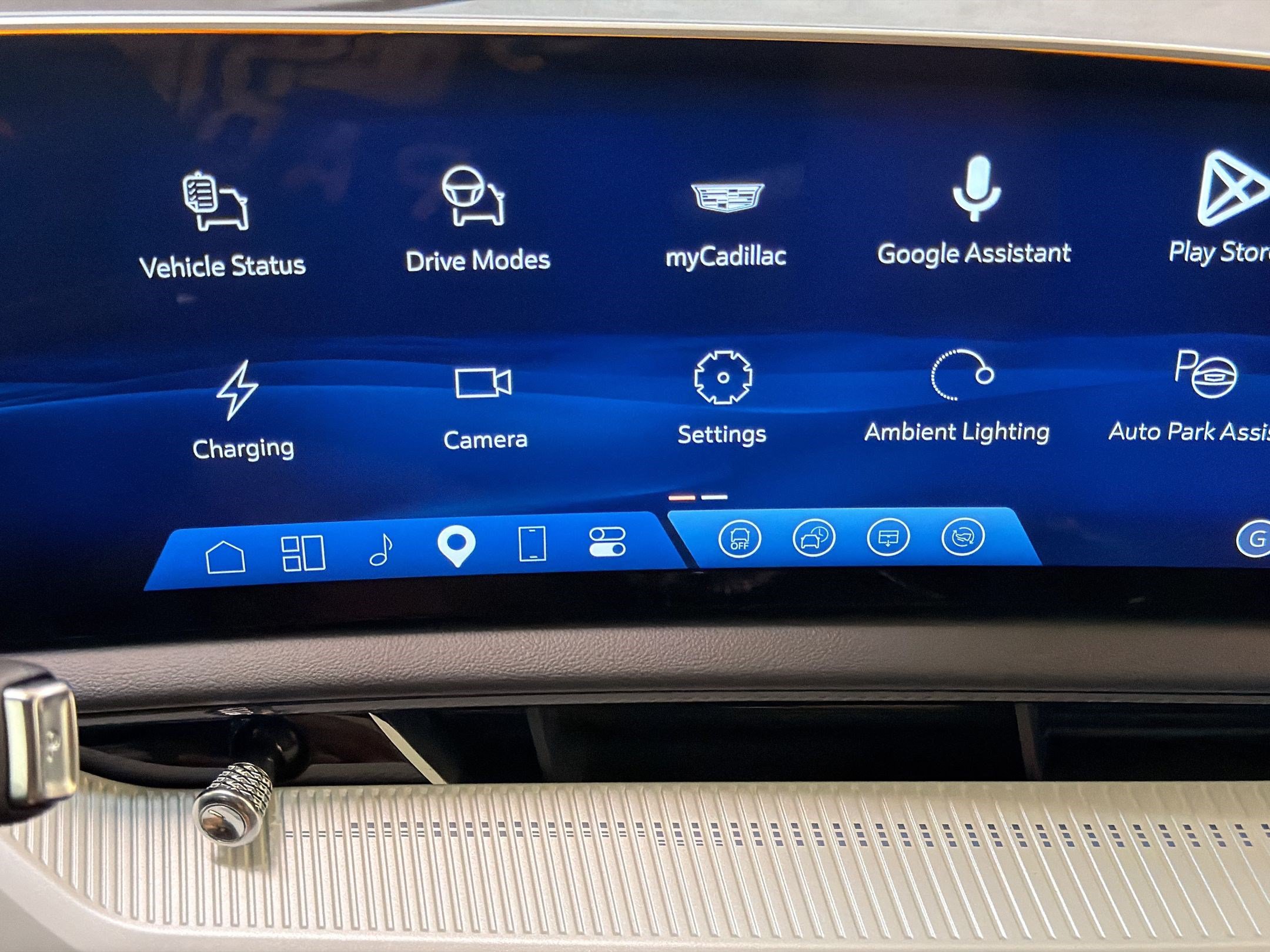 New 2027 Cadillac Optiq Sport RWD image 21