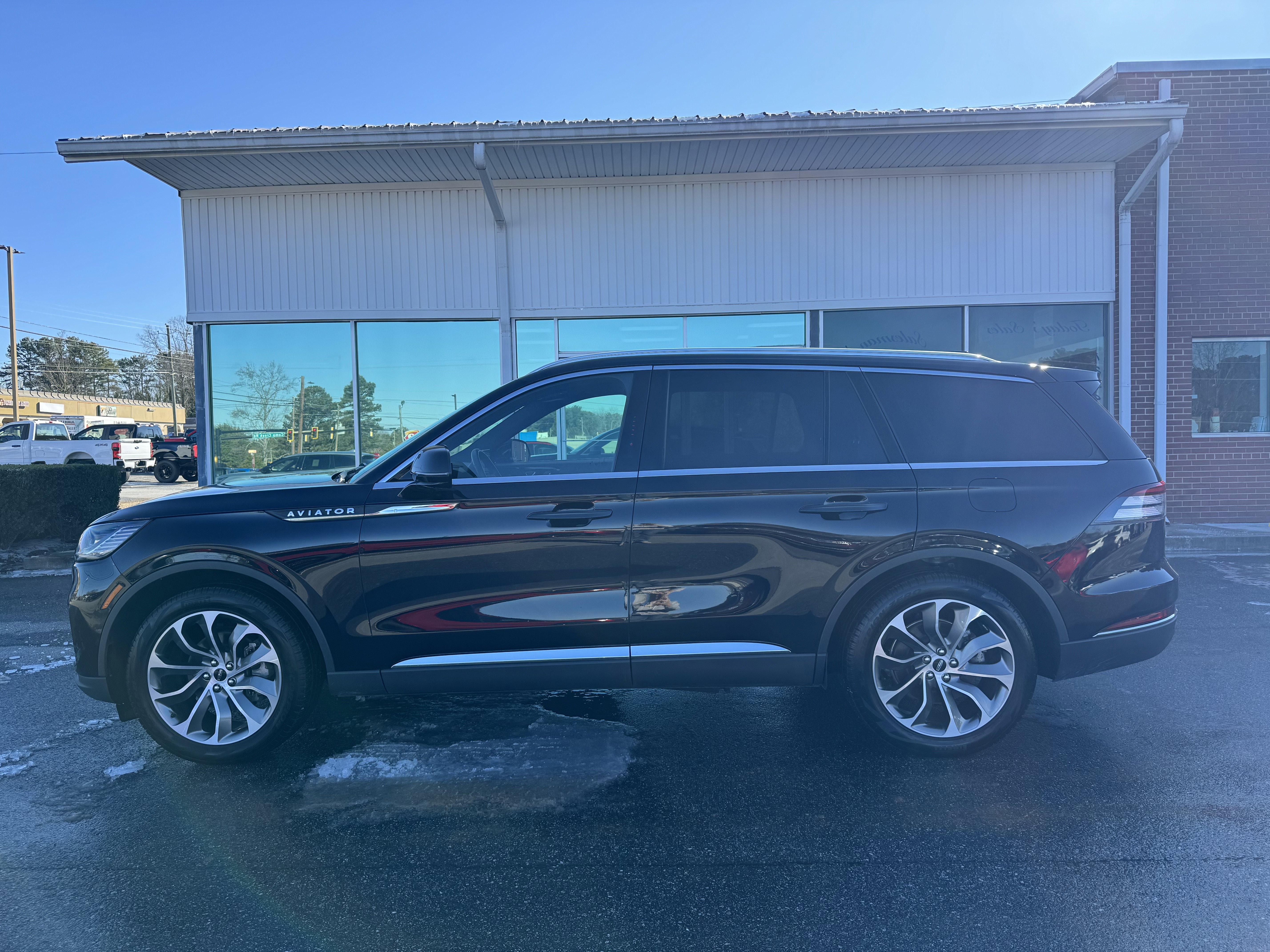 Used 2025 Lincoln Aviator Reserve w/ Illumination Package