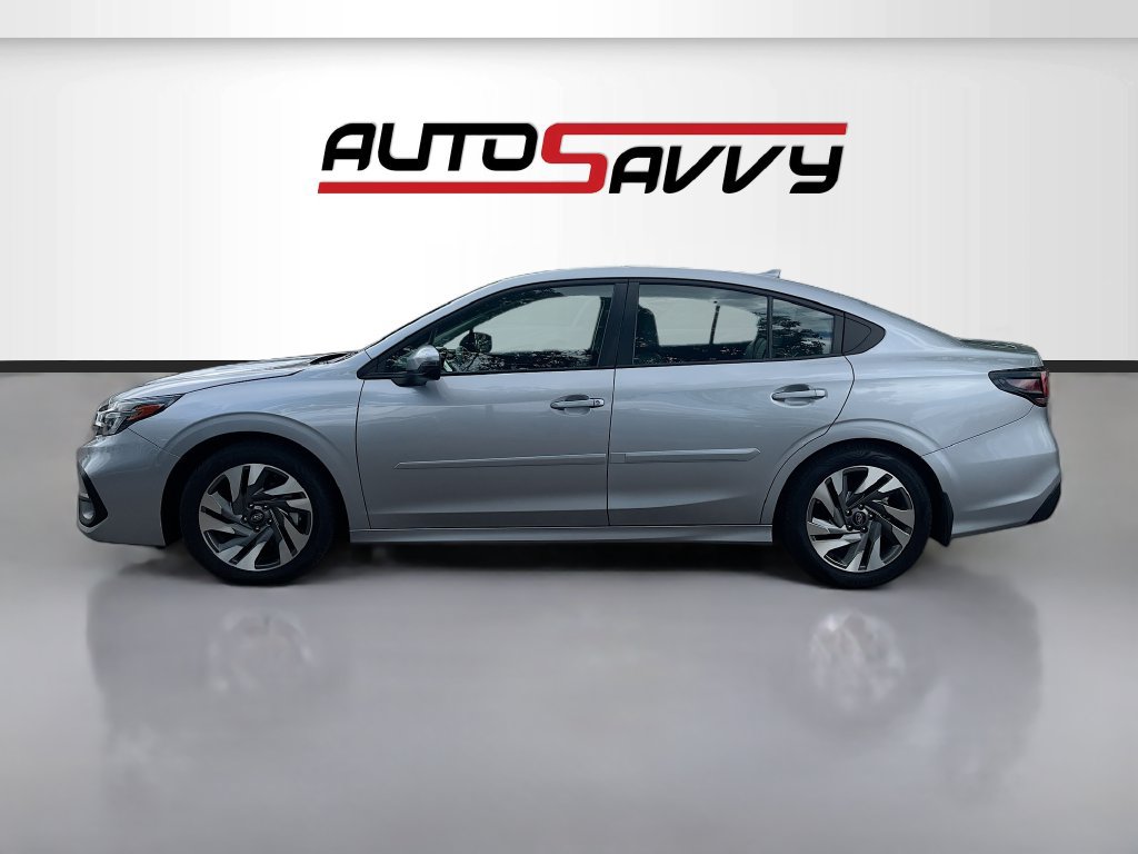 Used 2025 Subaru Legacy Limited AWD/4WD image 4