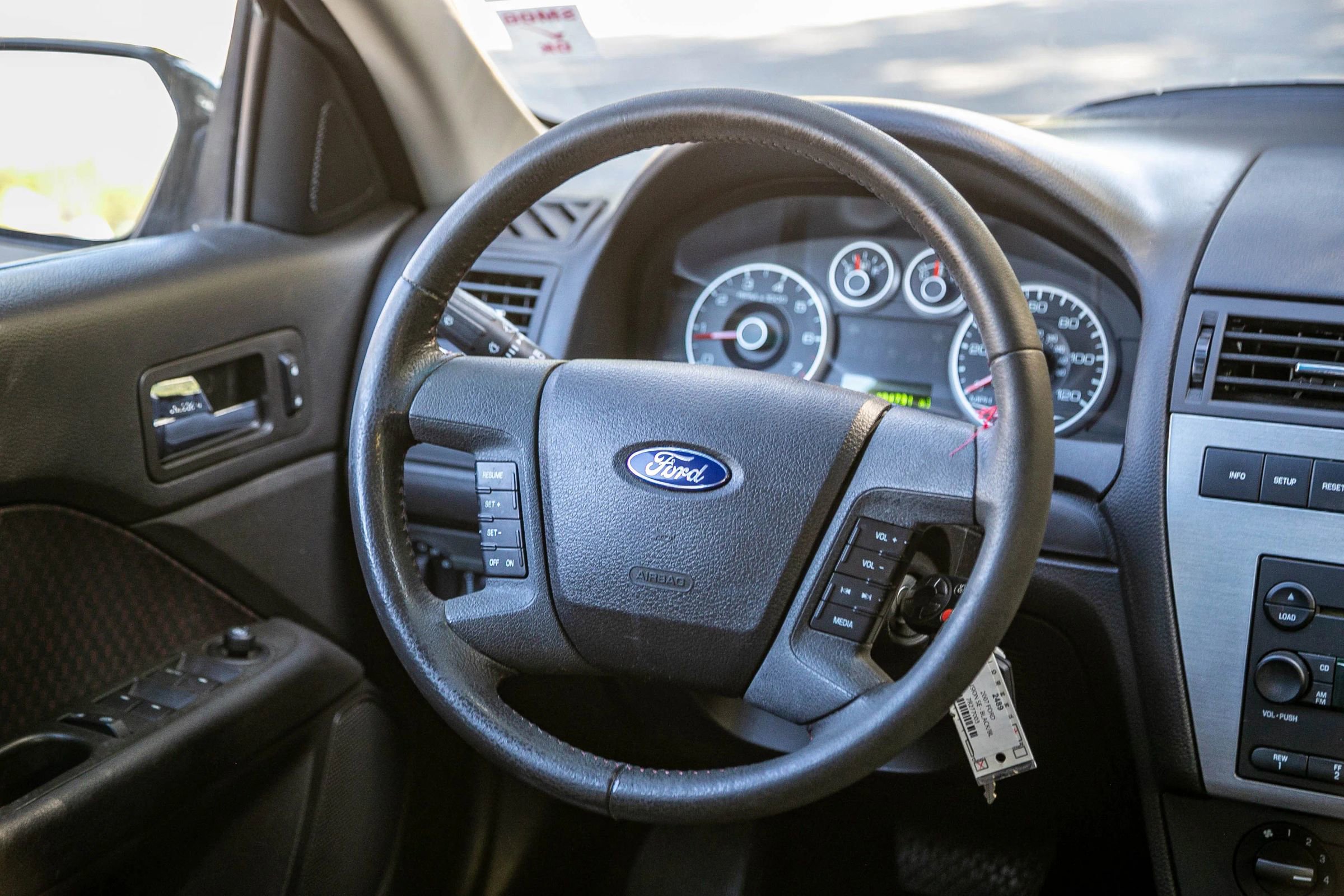 Used 2007 Ford Fusion SE FWD image 25