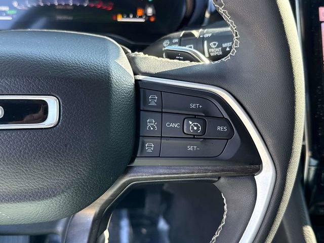 Used 2023 Jeep Grand Cherokee 4WD 4xe image 27