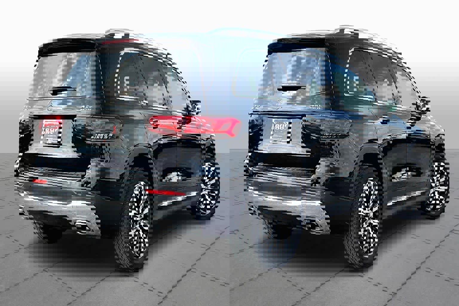 Certified 2023 Mercedes-Benz GLB 250 4MATIC image 12