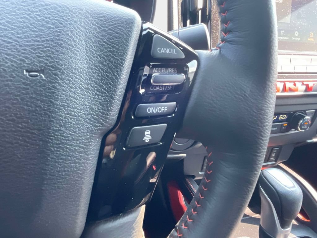 Used 2025 Nissan Frontier Pro-X w/ Pro Convenience Package RWD image 24