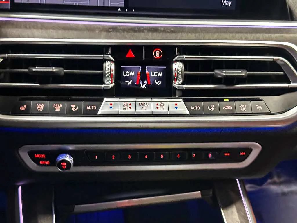 Used 2023 BMW X5 xDrive40i w/ Premium Package AWD/4WD image 37