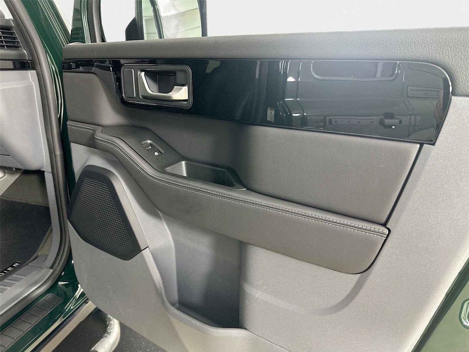 Used 2024 INEOS Grenadier image 48