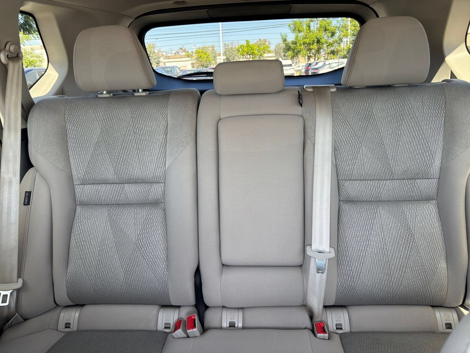Used 2025 Nissan Rogue SV AWD/4WD image 39