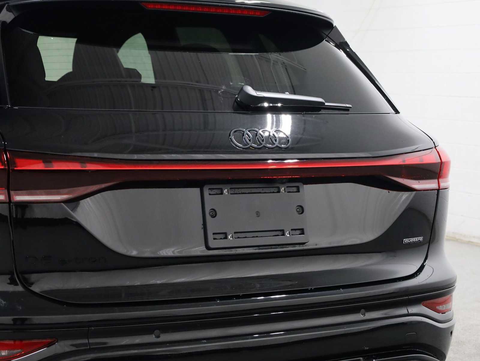 New 2027 Audi Q6 e-tron Premium Plus AWD/4WD image 8