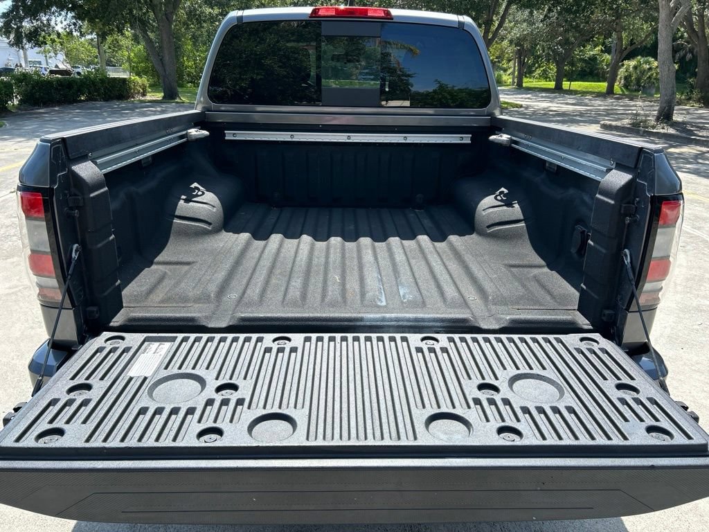 Certified 2024 Nissan Frontier SV w/ SV Convenience Package RWD image 49