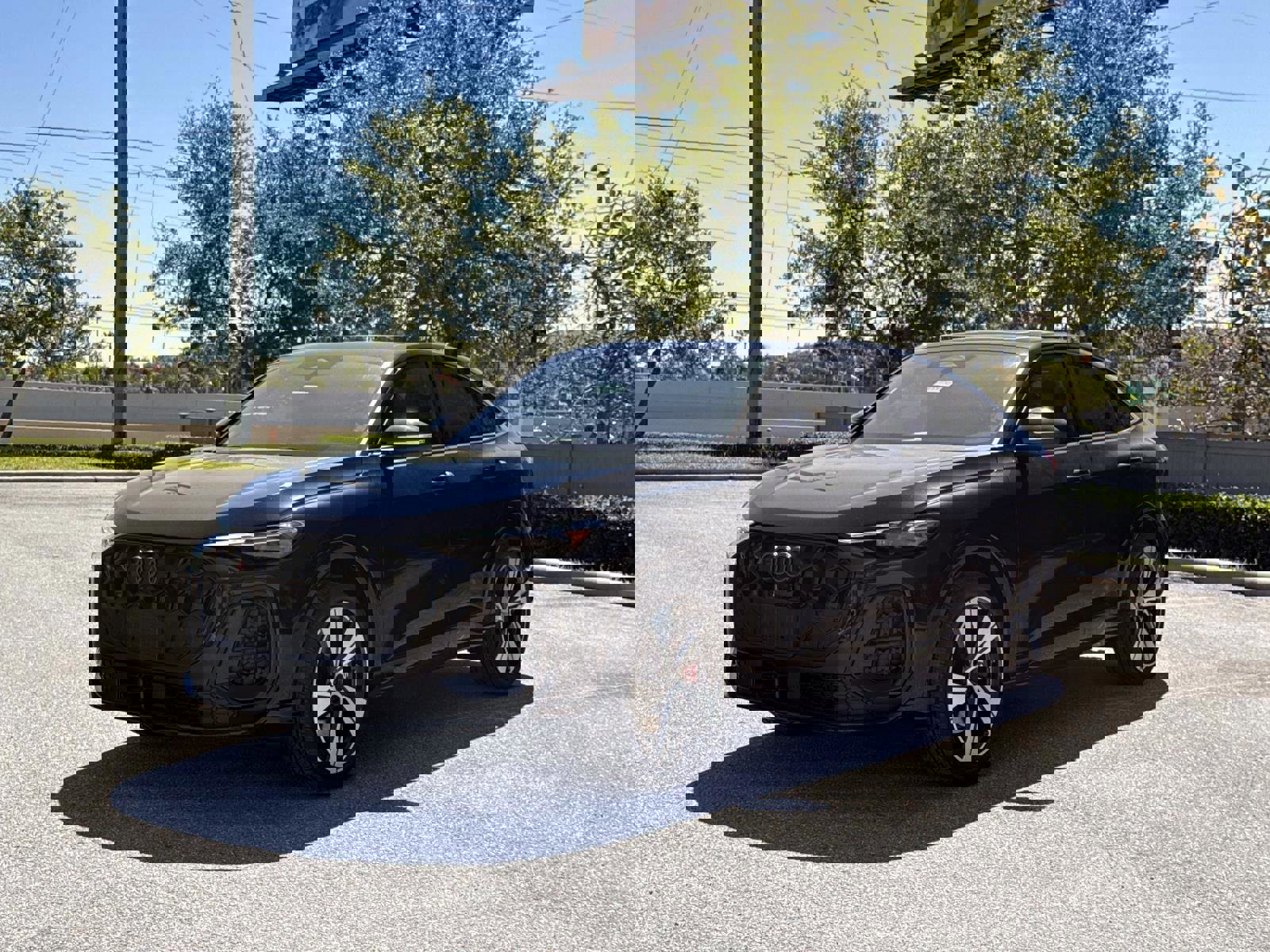 New 2026 Audi SQ5 Premium Plus image 1