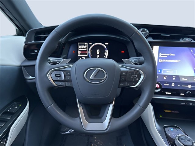 Used 2024 Lexus RZ 450e Premium image 16