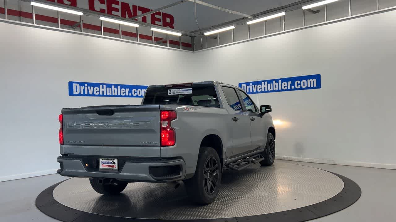 Used 2023 Chevrolet Silverado 1500 Custom AWD/4WD image 9