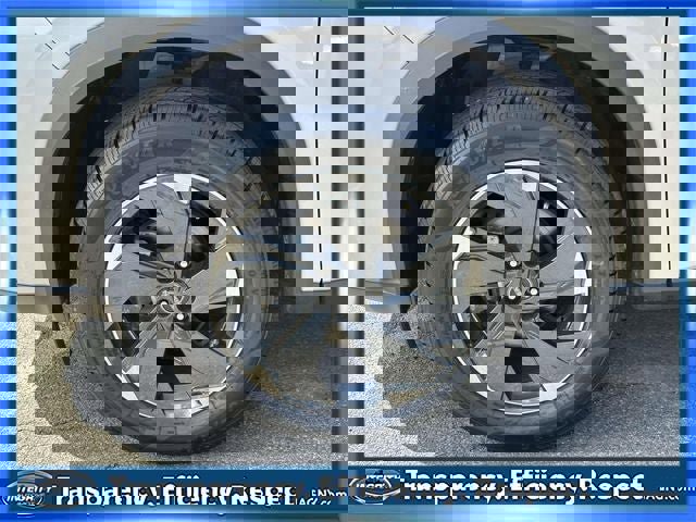 Certified 2024 Nissan Rogue SV AWD/4WD image 9