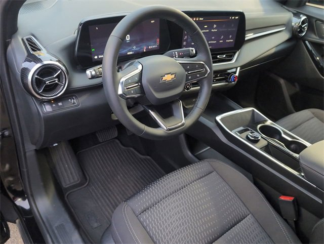 Used 2026 Chevrolet Equinox LT image 16