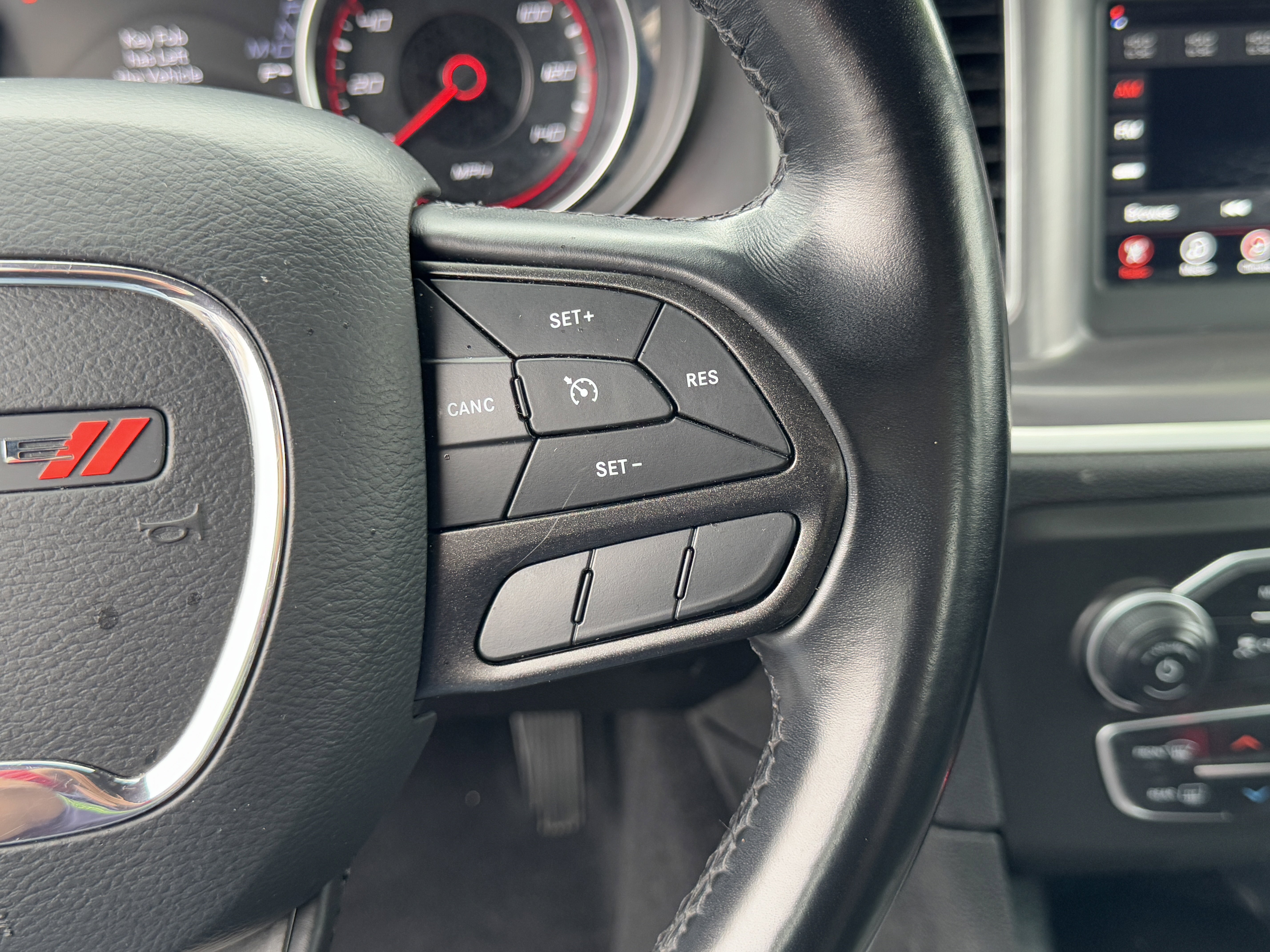 Certified 2022 Dodge Charger SXT image 26