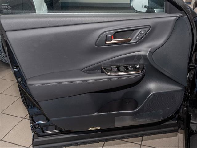 New 2026 Toyota Crown Signia AWD/4WD image 8