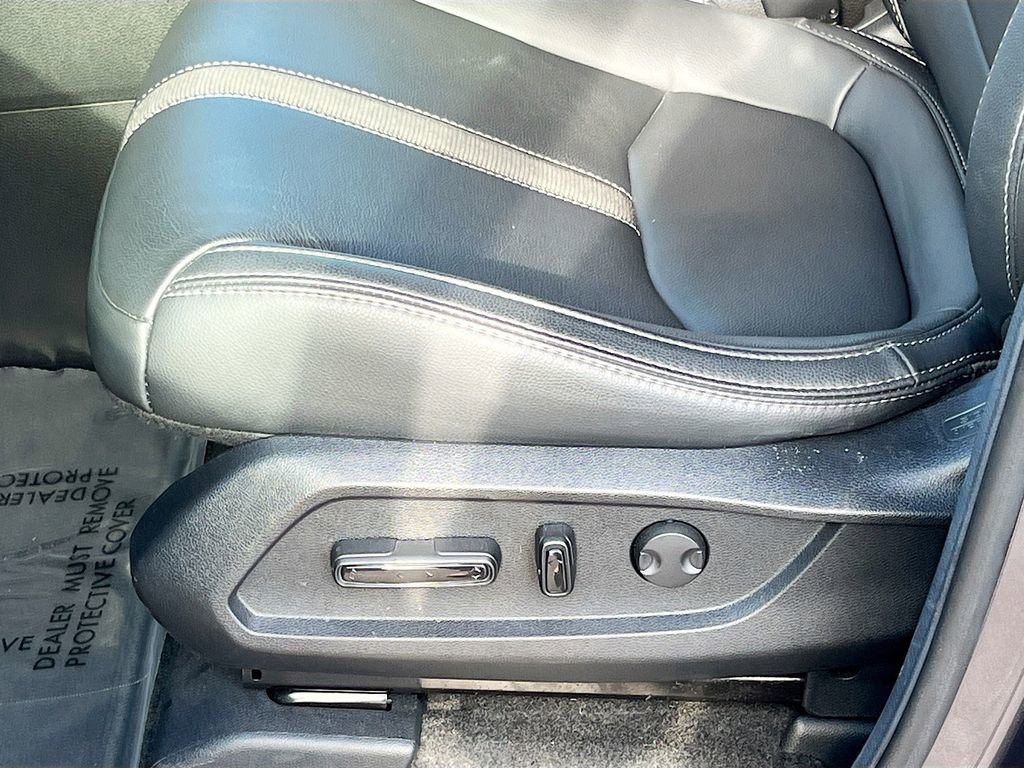 Used 2025 Honda Pilot Touring image 20