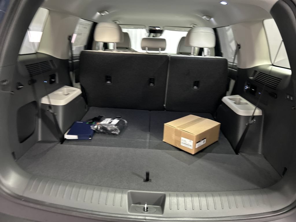 New 2027 Hyundai Santa Fe SEL w/ Tow & Go Package AWD/4WD image 22
