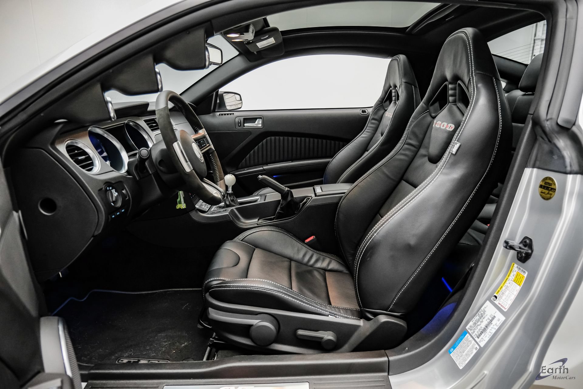 Used 2012 Ford Mustang Shelby GT500 w/ SVT Performance Pkg RWD image 43