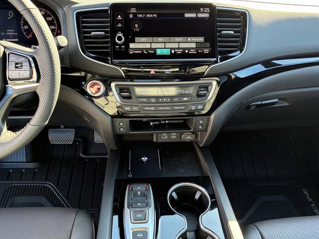 New 2026 Honda Ridgeline Black Edition image 24