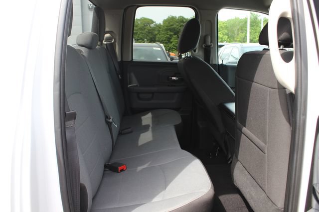 Used 2024 RAM 1500 Classic SLT AWD/4WD image 25