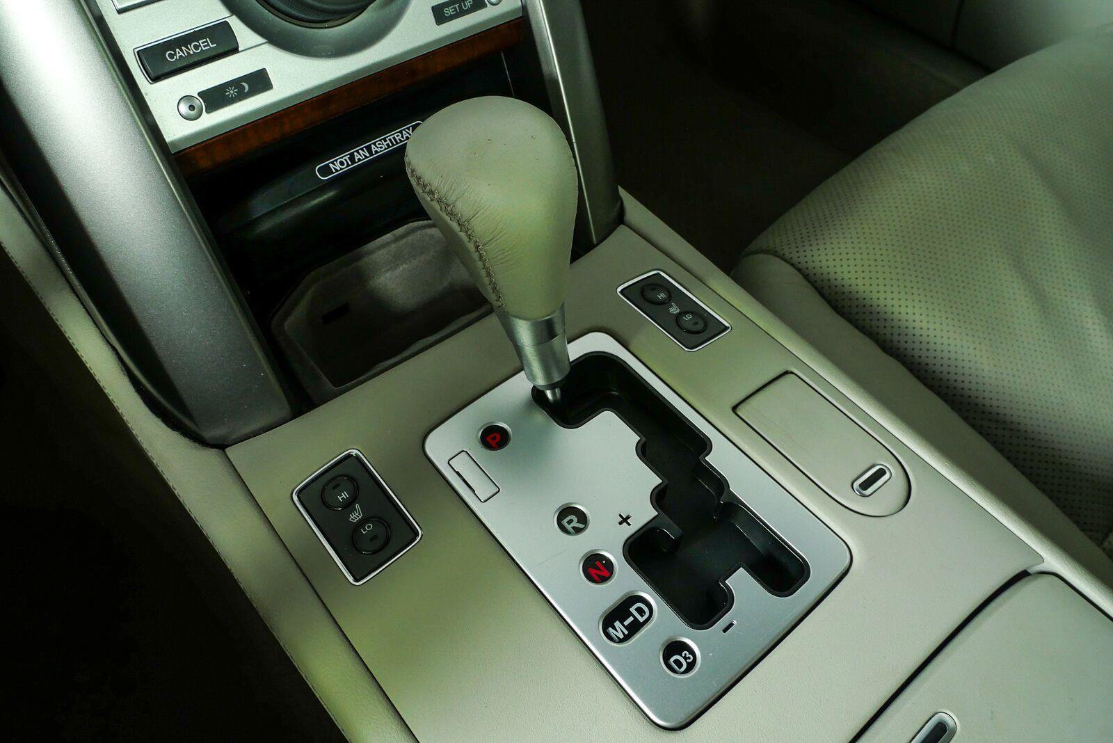 Used 2007 Acura RL w/ Technology Package AWD/4WD image 14