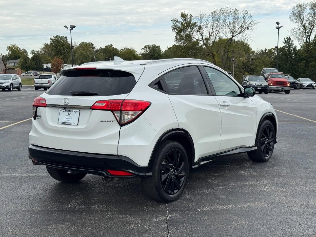 Certified 2022 Honda HR-V Sport image 3