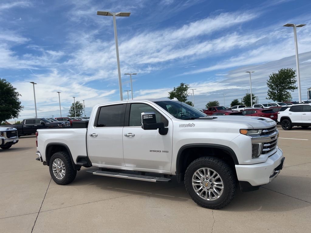 Used 2023 Chevrolet Silverado 2500 High Country w/ Safety Package II AWD/4WD image 7