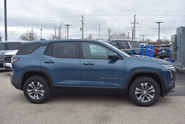 New 2026 Chevrolet Equinox LT w/ Safety and Technology Package image 2