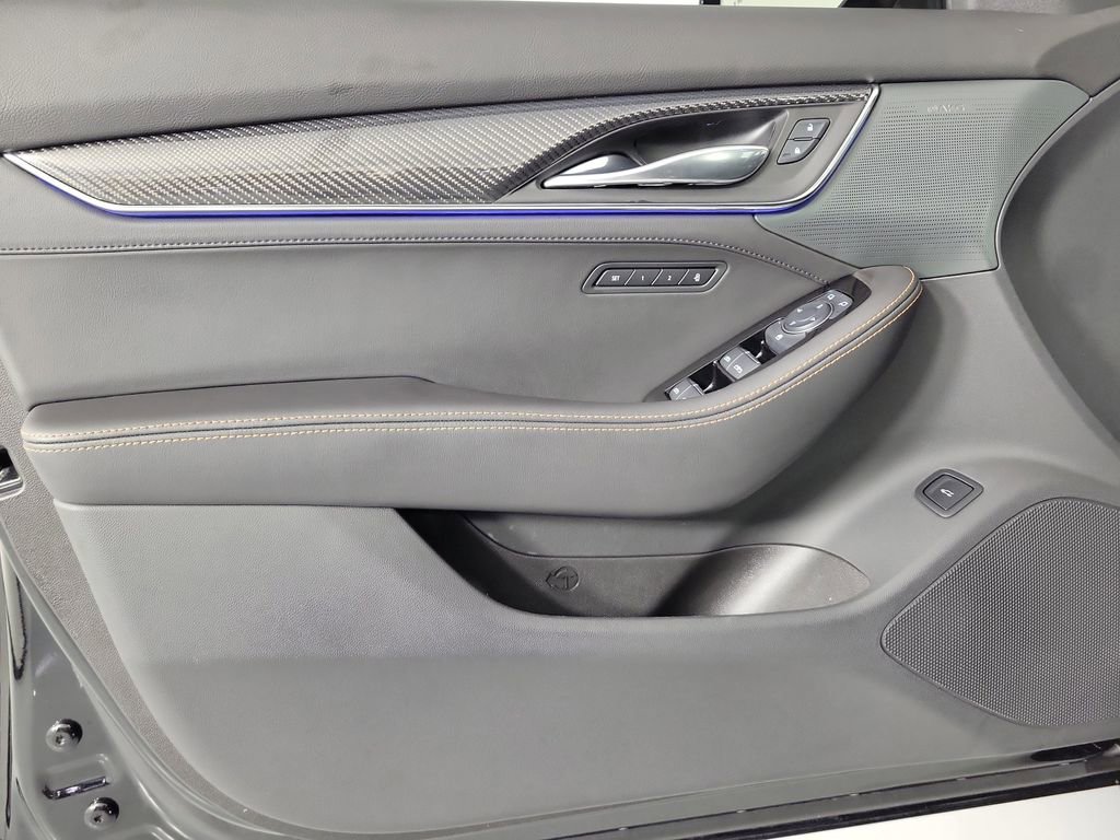 Used 2025 Cadillac CT5 V AWD/4WD image 19