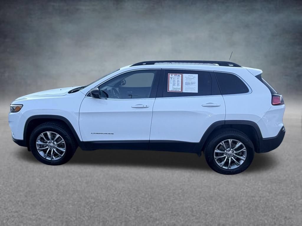 Used 2022 Jeep Cherokee Latitude Lux w/ Sun & Sound Group AWD/4WD image 2