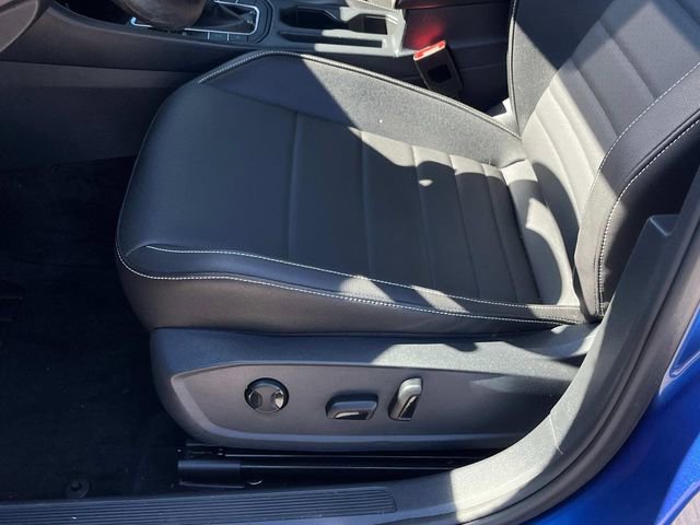 Used 2024 Volkswagen Jetta SE image 13