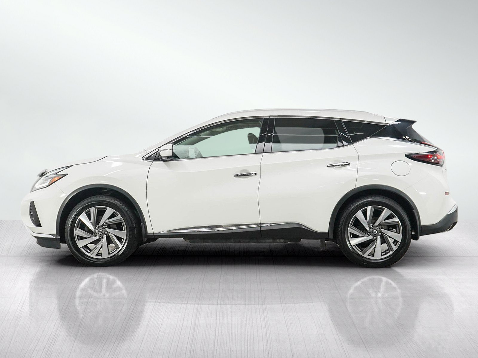 Used 2020 Nissan Murano SL AWD/4WD image 2