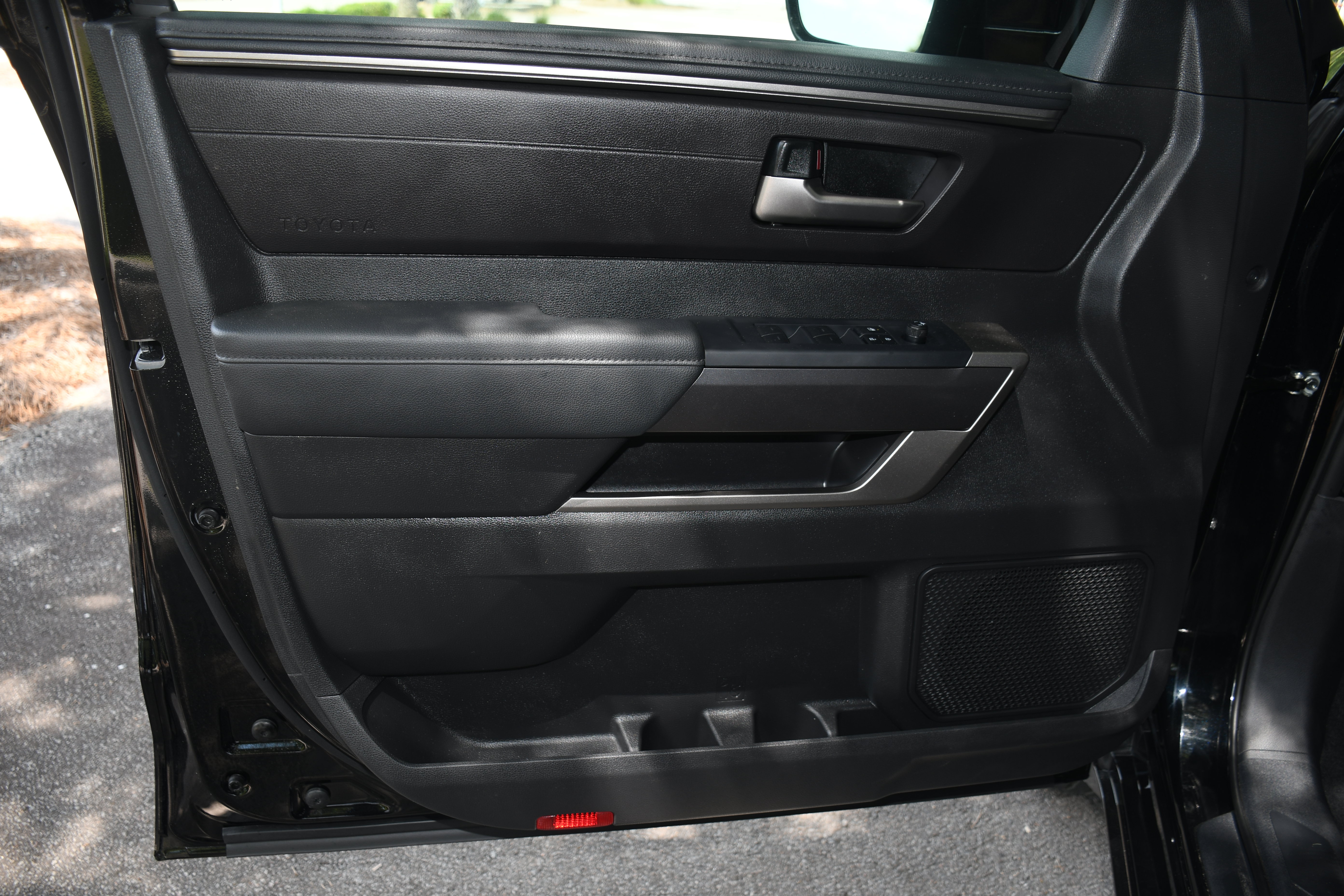 Certified 2026 Toyota Tundra SR5 w/ SR5 Premium Package AWD/4WD image 9