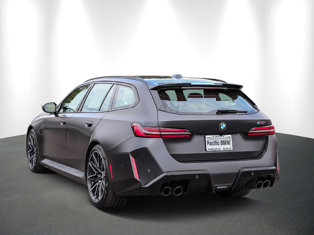 Used 2025 BMW M5 Touring AWD/4WD image 4