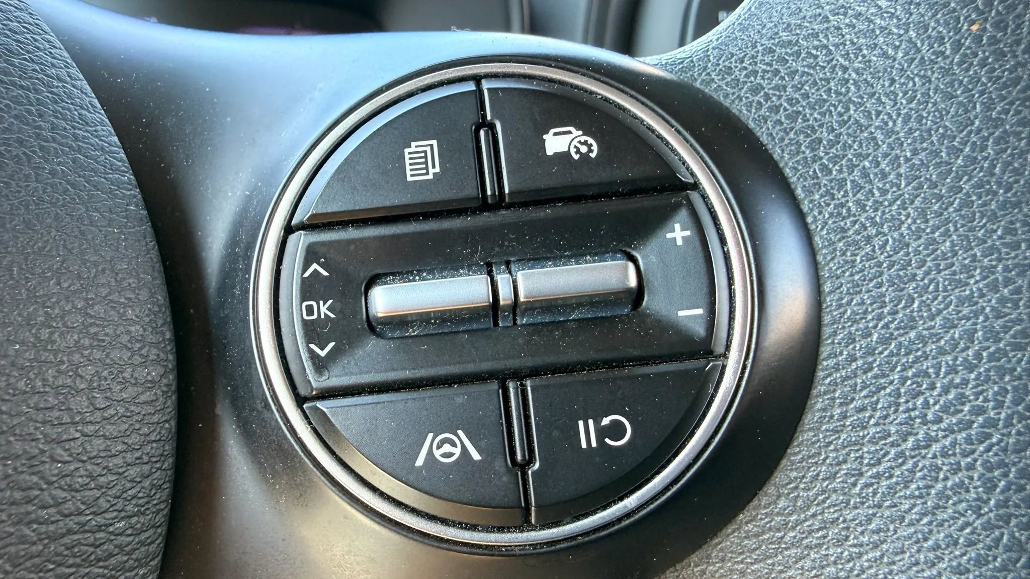 Used 2025 Kia Soul LX w/ LX Technology Package image 20