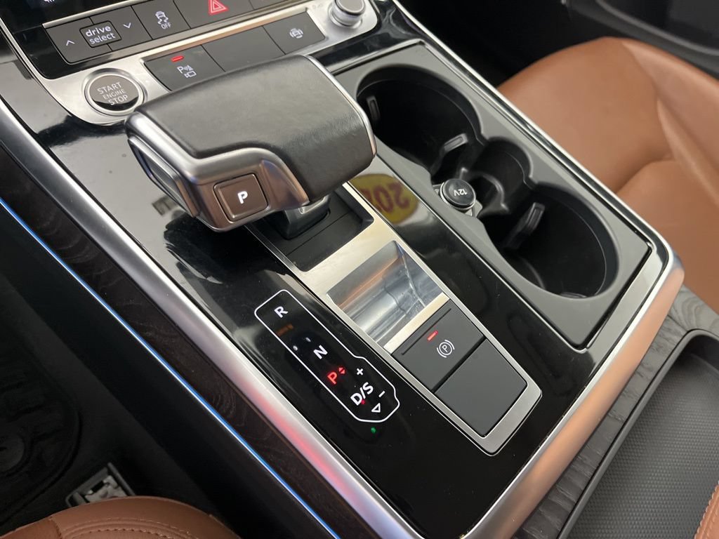 Used 2021 Audi Q8 Premium Plus w/ Premium Plus Package AWD/4WD image 34