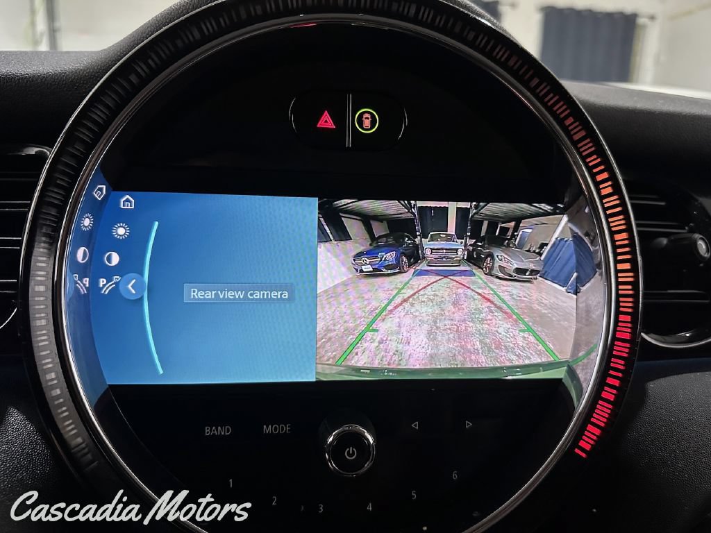Used 2022 MINI Cooper SE FWD image 18