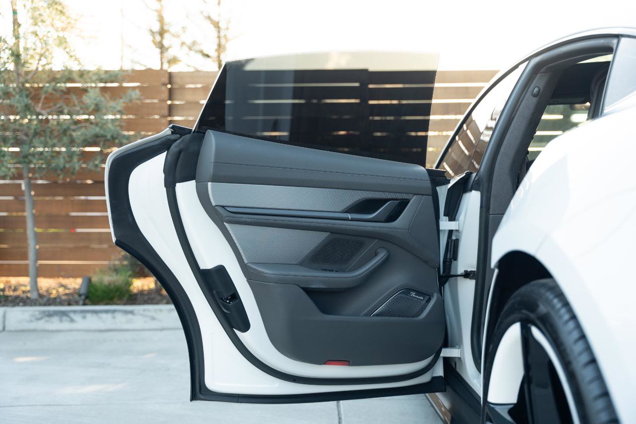 Used 2022 Porsche Taycan Turbo S image 88