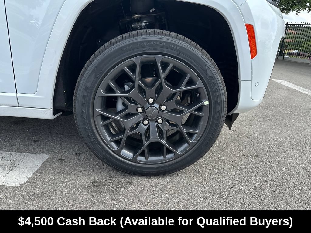 New 2026 Jeep Grand Cherokee Summit w/ Obsidian Package AWD/4WD image 14